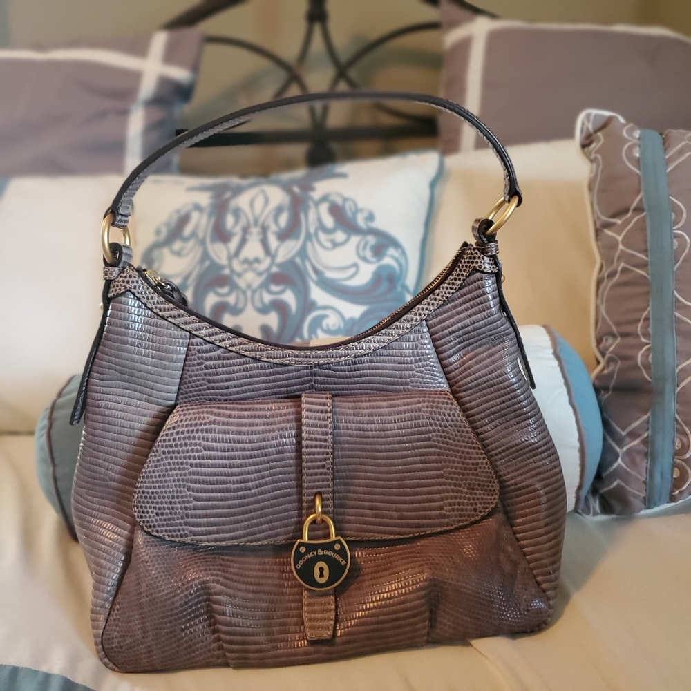 Dooney & Bourke Gray Lizzard Print Purse - Picture 3 of 6